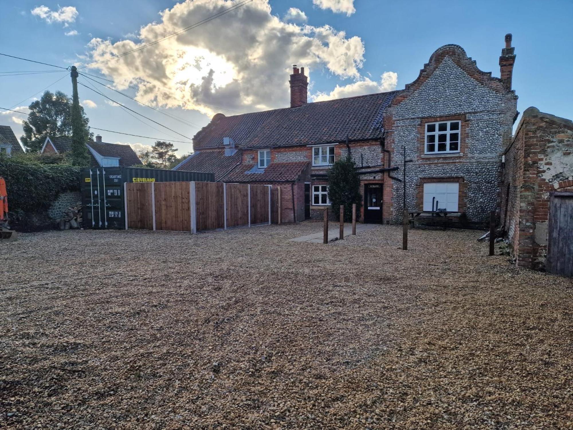 The Wheatsheaf West Beckham Bed & Breakfast Norwich Exterior photo